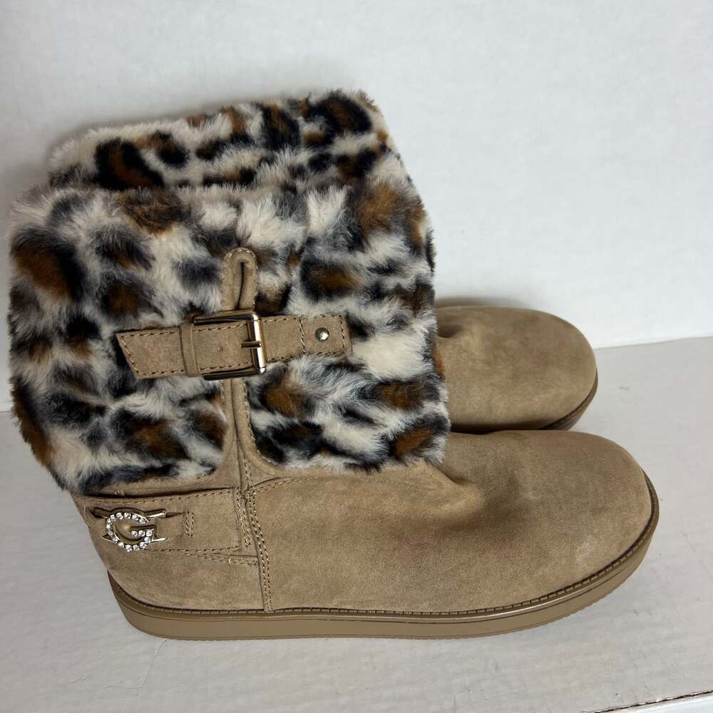 GBG Los Angeles Women's Aleya Faux Suede Leopard Fur Winter Boots